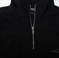 Essential 1/4 Zip