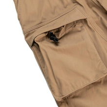 Load image into Gallery viewer, Cropped Belted Cargo Pants
